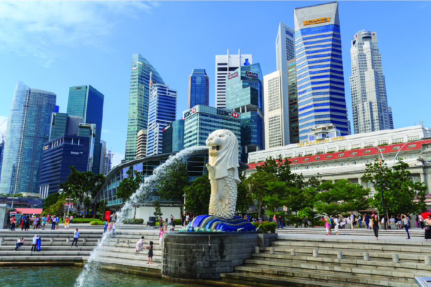 Visit the Iconic Merlion Statue in Merlion Park